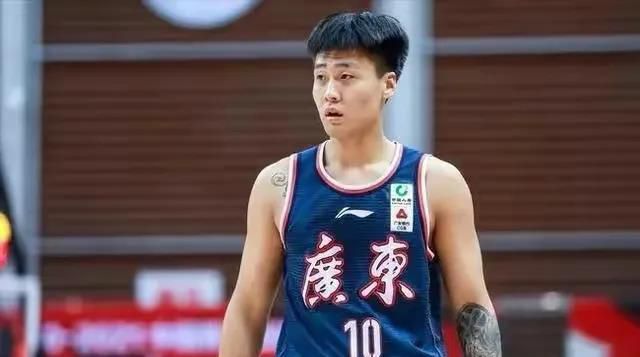 午夜黄色小视频