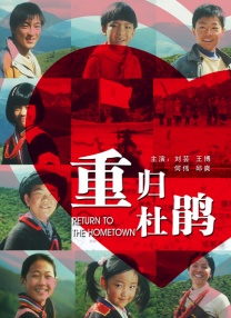 一边摸一边伸进内裤里